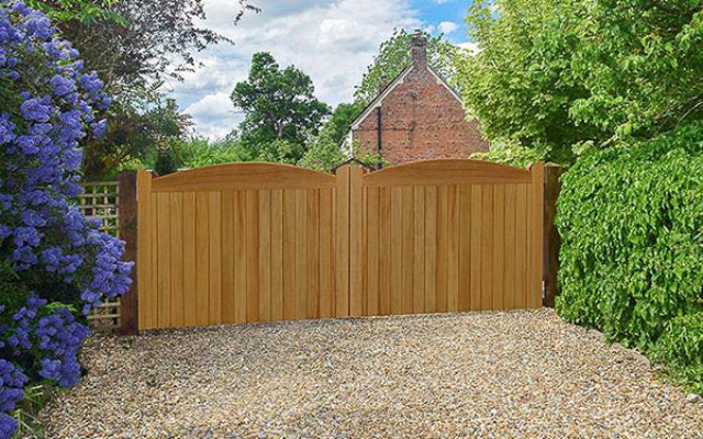 Wooden Gates Installations Bristol